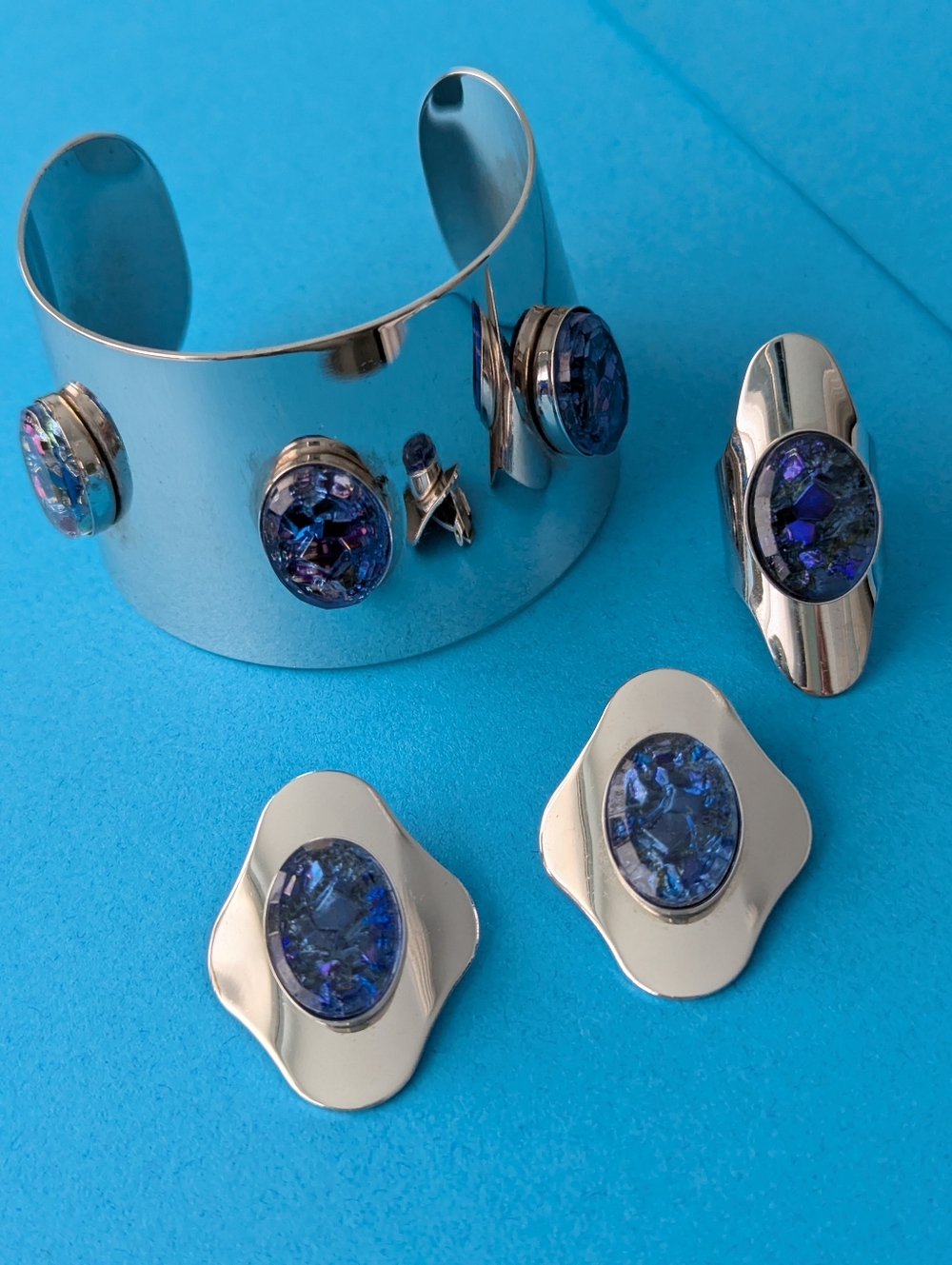 Vintage 70s Signed Sarah Coventry "Cleopatra" Bracelet Earrings & Ring!